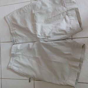 Columbia 38 x 10” cotton canvas ROC shorts NWT stone camp fish hike